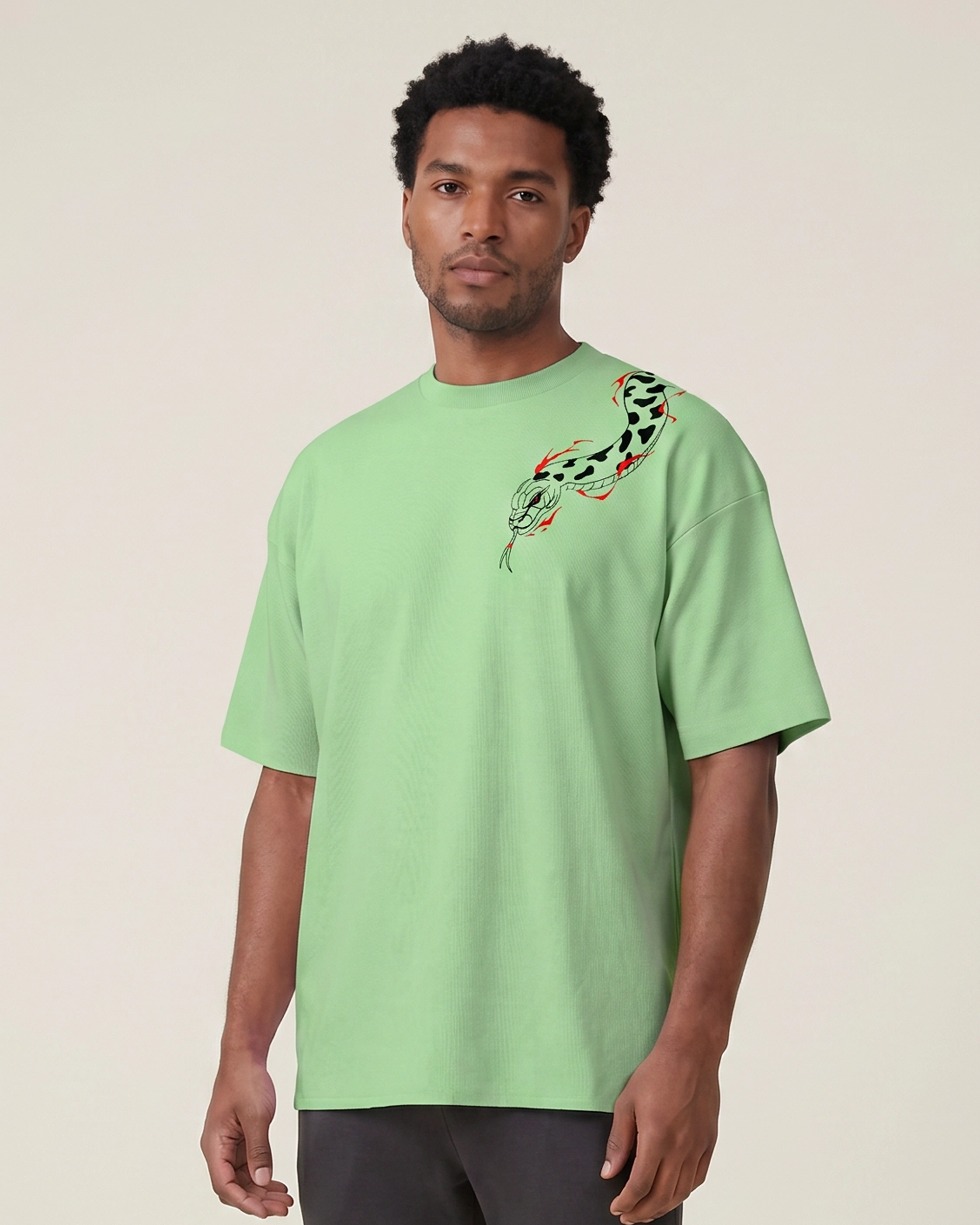 Pista color with a snake design